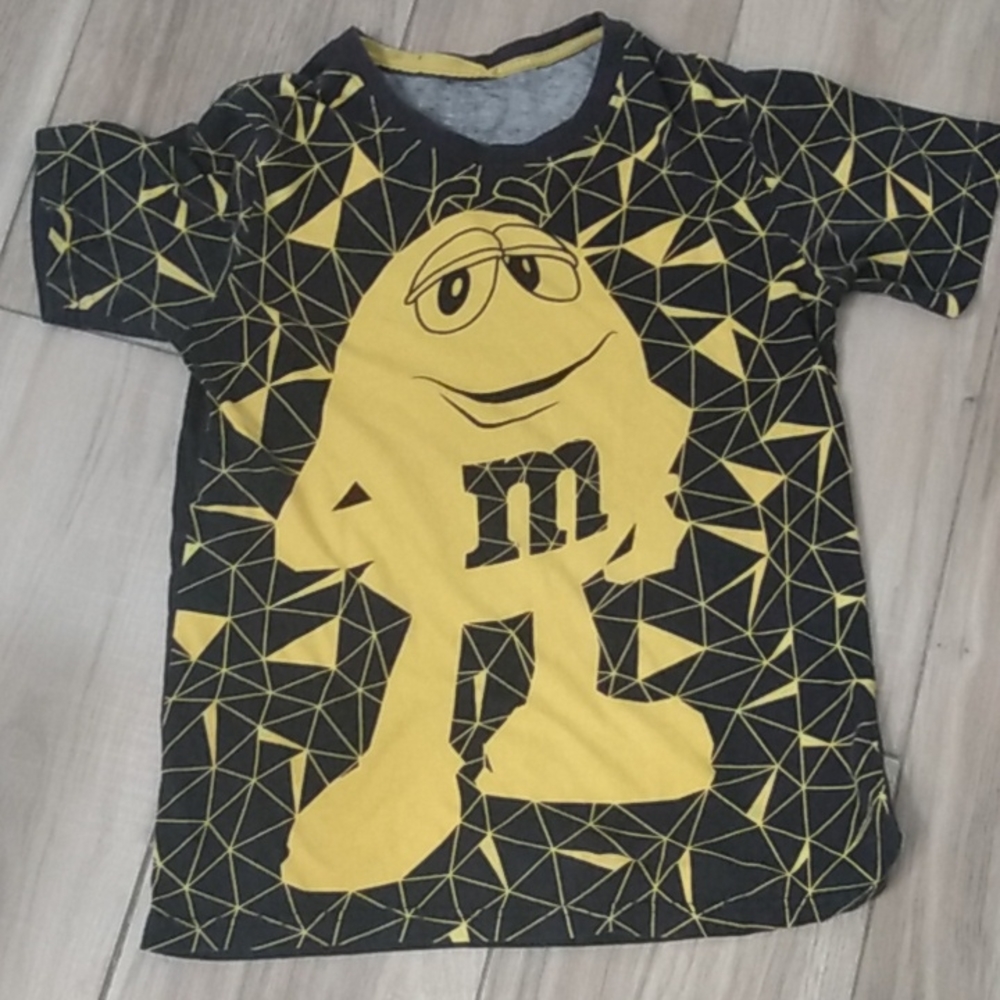 Official m&Ms T-shirt 🟡